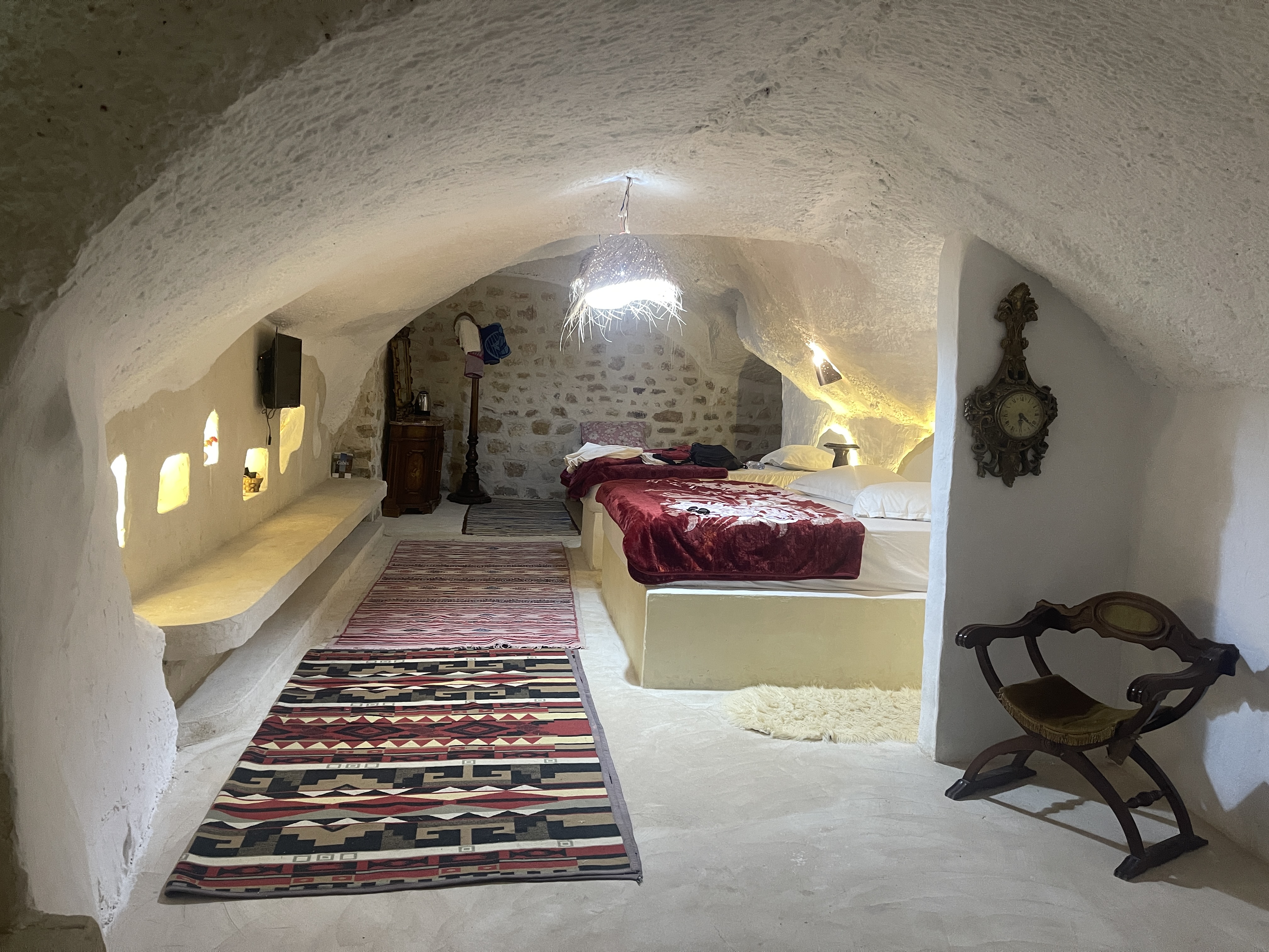 Troglodyte Dwellings 4